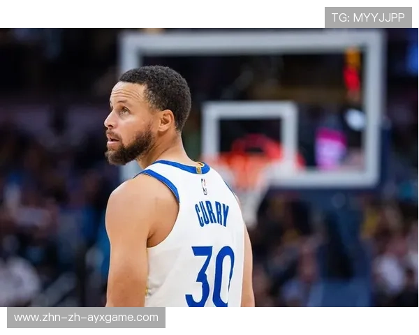 库里三分开火，勇士在外线完成反扑